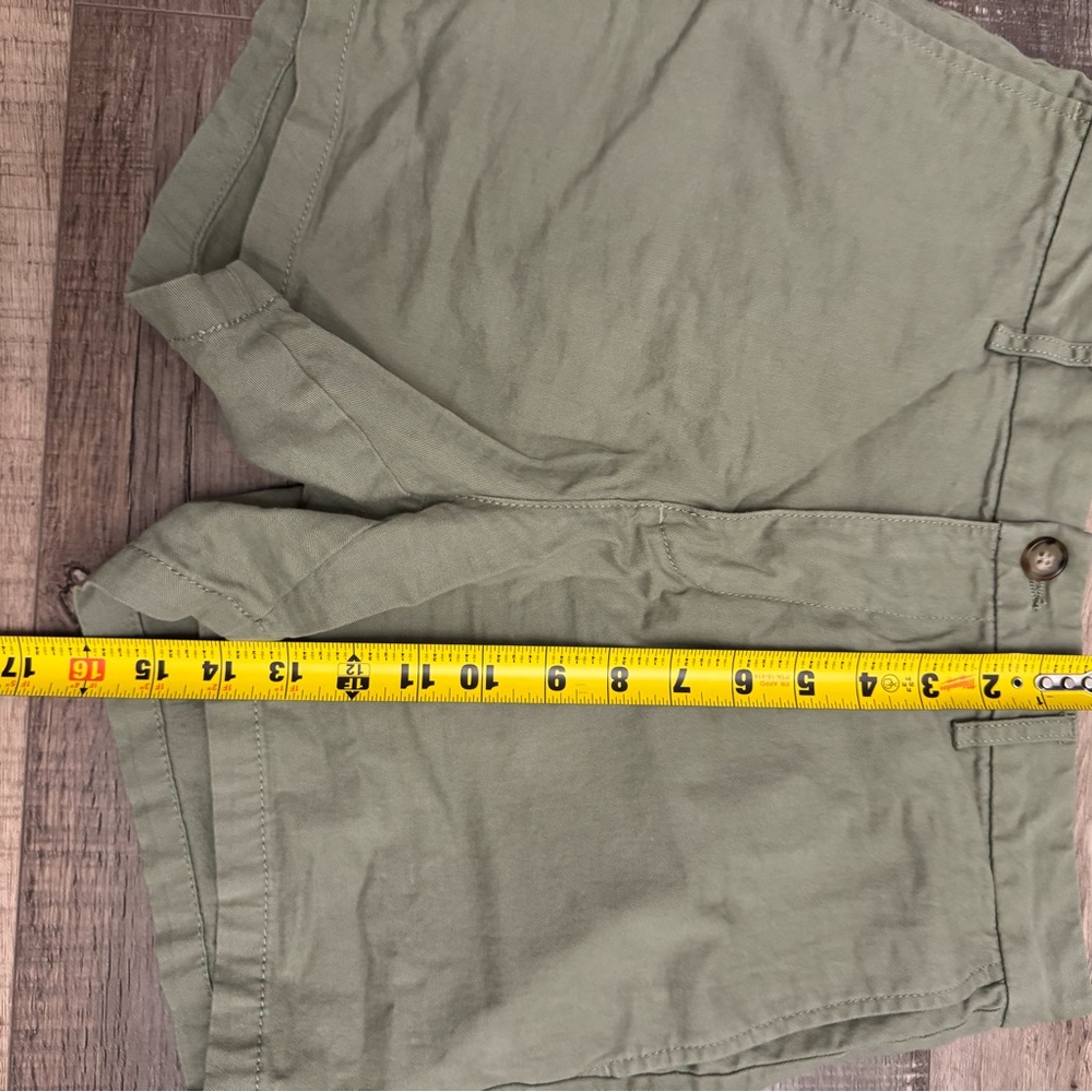 Old Navy Slim Shorts — Olive - Picture 4 of 6